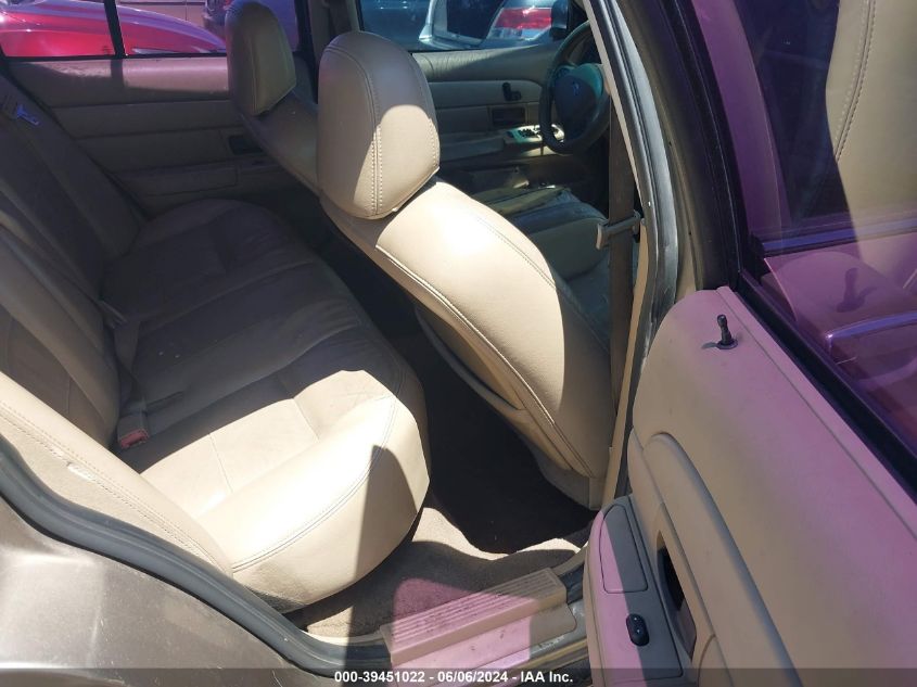 2004 Ford Crown Victoria Lx VIN: 2FAFP74W14X181300 Lot: 39451022