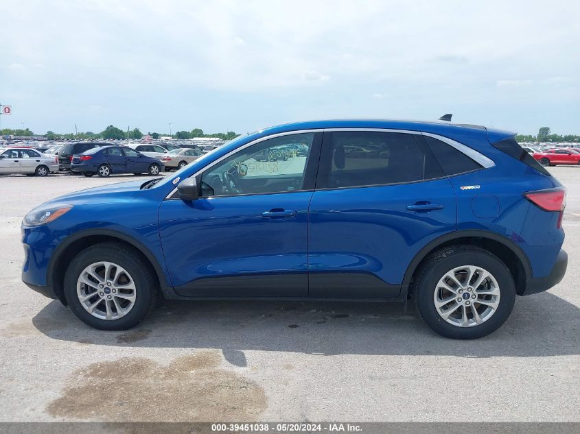 2022 Ford Escape Se VIN: 1FMCU9G69NUA00641 Lot: 39451038