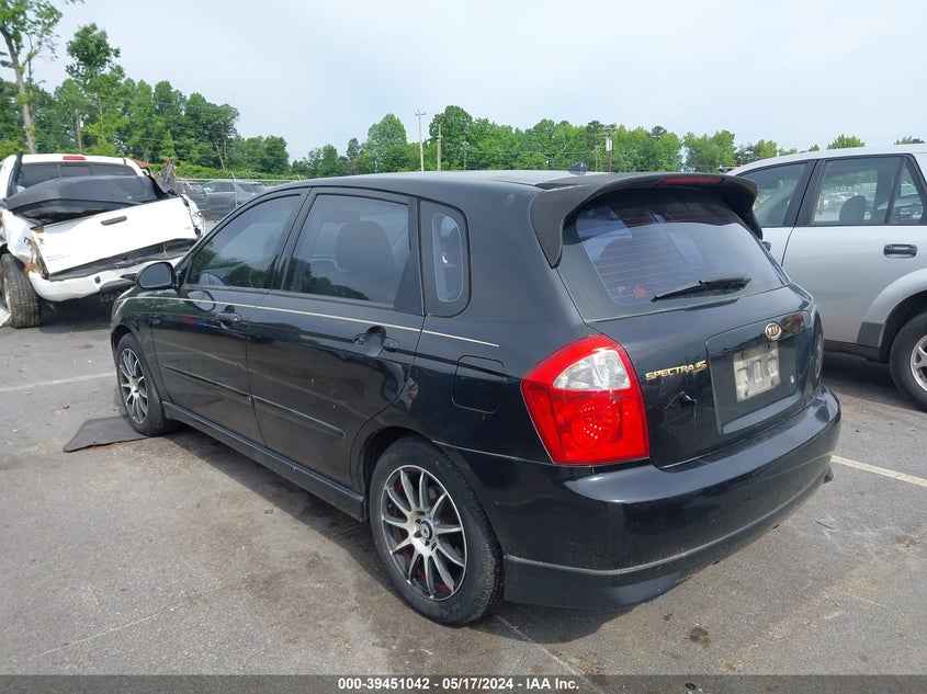 2006 Kia Spectra5 VIN: KNAFE161465345543 Lot: 39451042