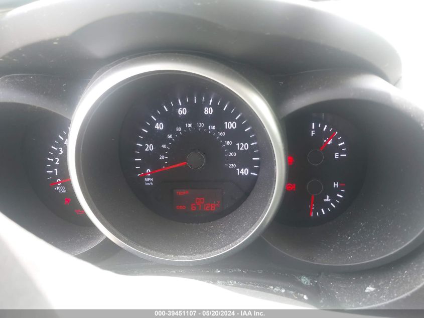 2013 Kia Soul + VIN: KNDJT2A6XD7557828 Lot: 39451107