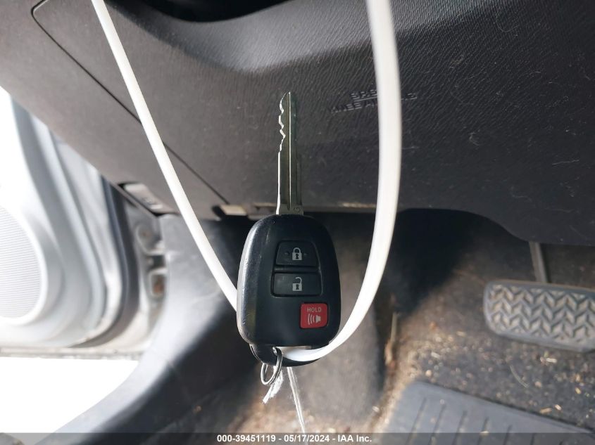 2012 Toyota Prius C Two VIN: JTDKDTB31C1520731 Lot: 39451119