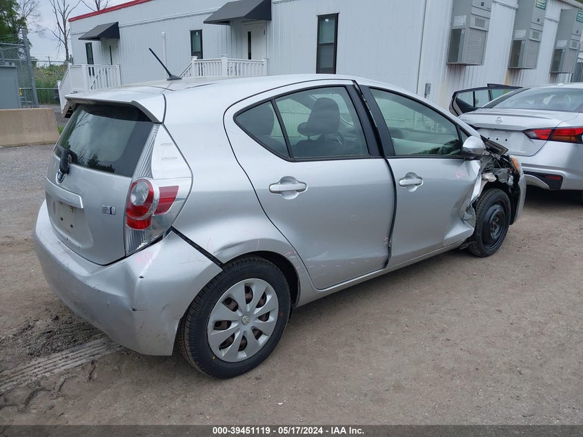 2012 Toyota Prius C VIN: JTDKDTB31C1520731 Lot: 39451119