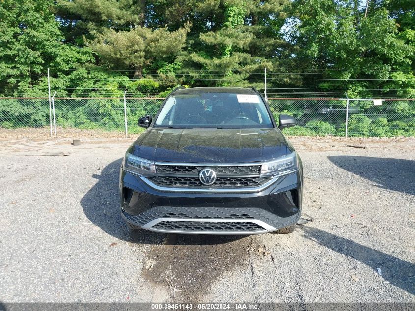 2022 Volkswagen Taos 1.5T S VIN: 3VVMX7B21NM013785 Lot: 39451143