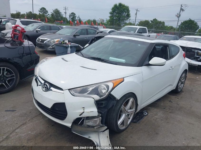 2013 Hyundai Veloster Base W/Black VIN: KMHTC6ADXDU164875 Lot: 39451198