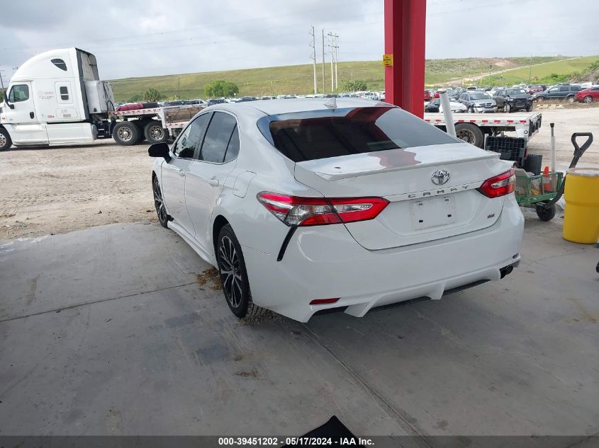 2019 Toyota Camry L/Le/Xle/Se/Xse VIN: 4T1B11HK1KU229893 Lot: 39451202