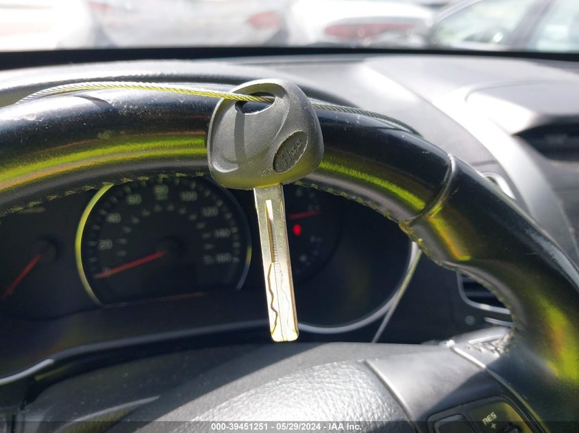 2015 Kia Sorento Lx VIN: 5XYKT4A61FG647407 Lot: 39451251