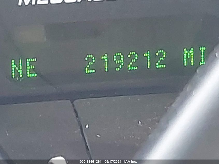 2003 Ford Expedition Eddie Bauer VIN: 1FMFU18L73LB12506 Lot: 39451261