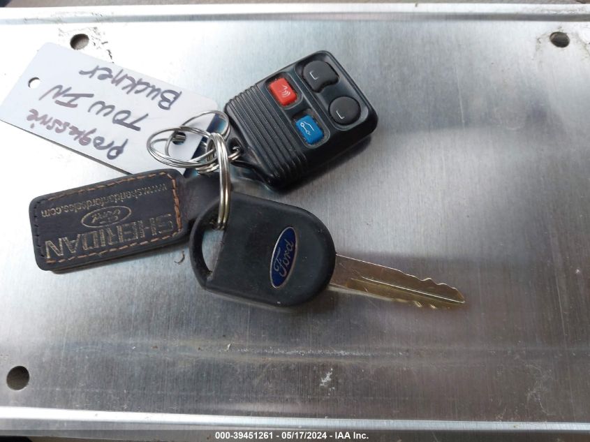 2003 Ford Expedition Eddie Bauer VIN: 1FMFU18L73LB12506 Lot: 39451261