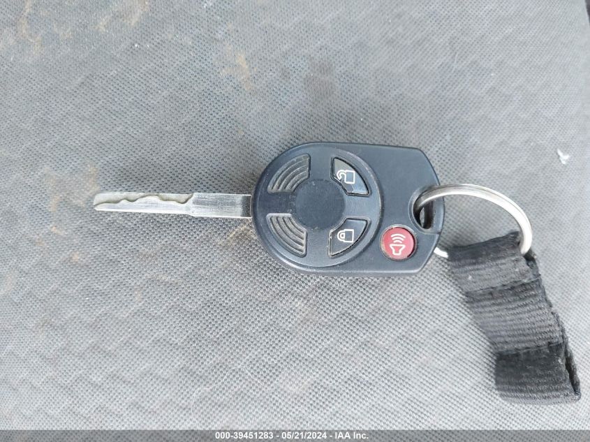 2018 Ford Escape Se VIN: 1FMCU9GDXJUD60896 Lot: 39451283