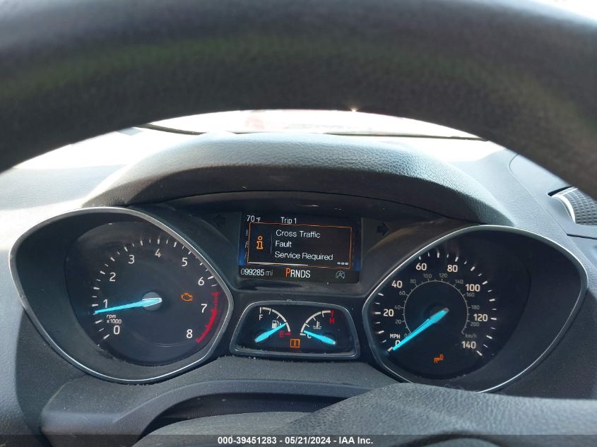 2018 Ford Escape Se VIN: 1FMCU9GDXJUD60896 Lot: 39451283