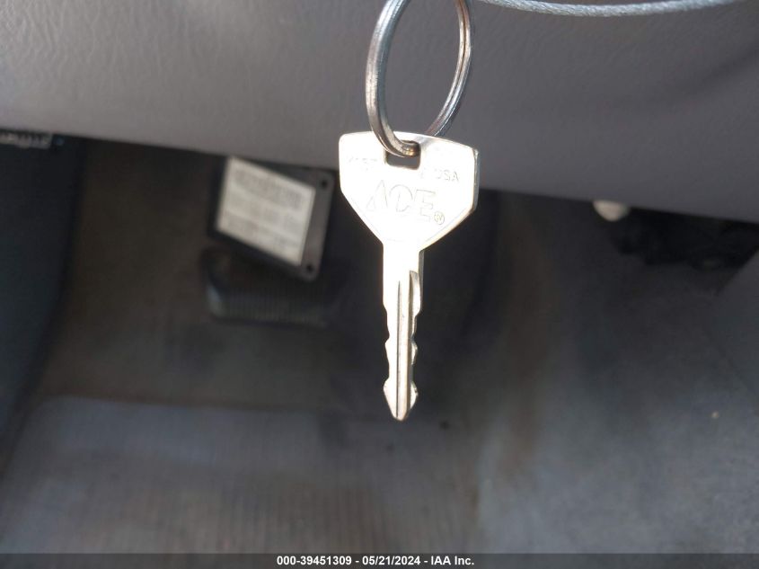 1998 Jeep Cherokee Classic/Limited/Sport VIN: 1J4FJ68S5WL119342 Lot: 39451309