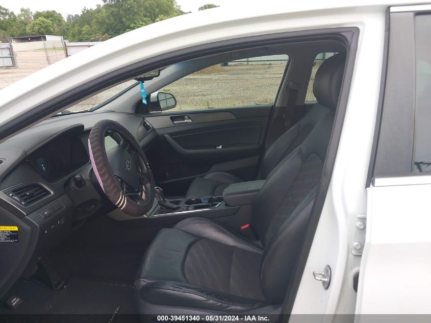 2017 Hyundai Sonata Sport VIN: 5NPE34AF1HH439438 Lot: 39451340