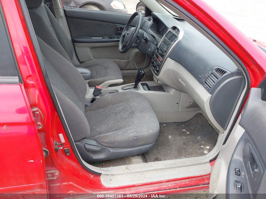 2006 Kia Spectra5 VIN: KNAFE161X65262957 Lot: 39451381