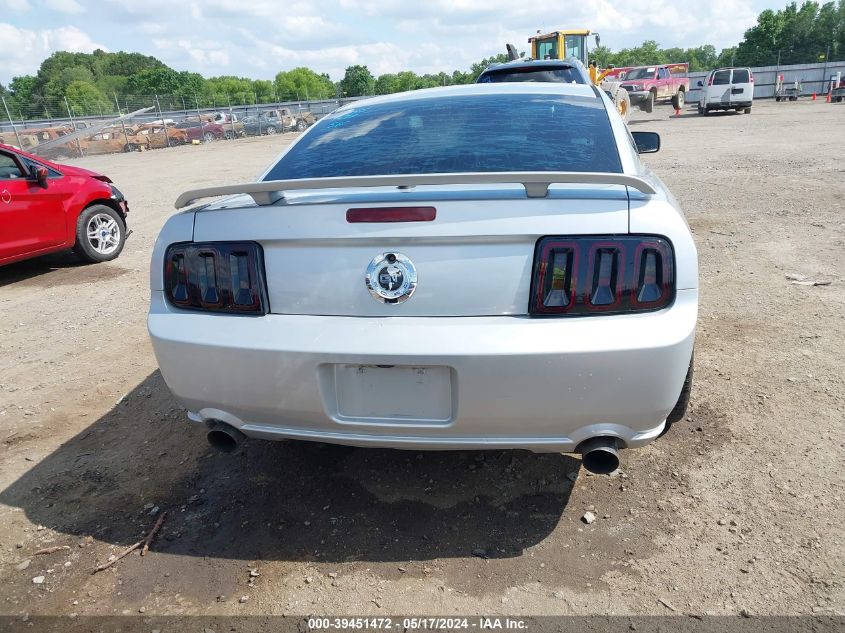 2007 Ford Mustang Gt Deluxe/Gt Premium VIN: 1ZVFT82H675238173 Lot: 39451472