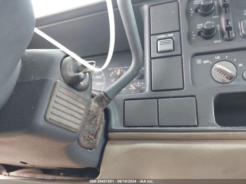 1997 Chevrolet C2500 Hd Fleetside VIN: 1GCGC24R0VZ148436 Lot: 39451501