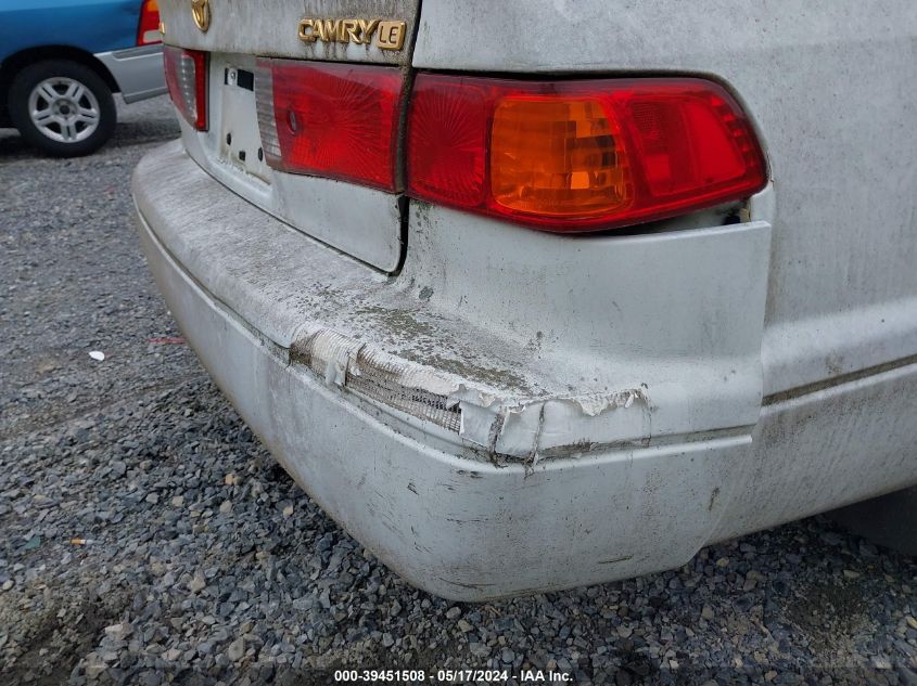 2000 Toyota Camry Le VIN: 4T1BG22K4YU944446 Lot: 39451508