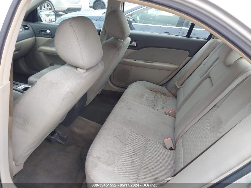 2011 Ford Fusion S VIN: 3FAHP0GA1BR304296 Lot: 39451552