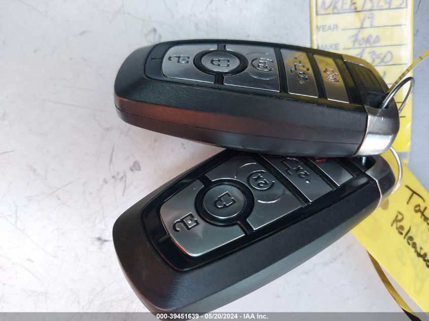 2019 Ford F-350 King Ranch VIN: 1FT8W3BT3KEE73245 Lot: 39451639