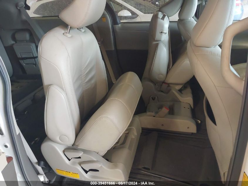 2011 Toyota Sienna Xle V6 VIN: 5TDYK3DC5BS011644 Lot: 39451666
