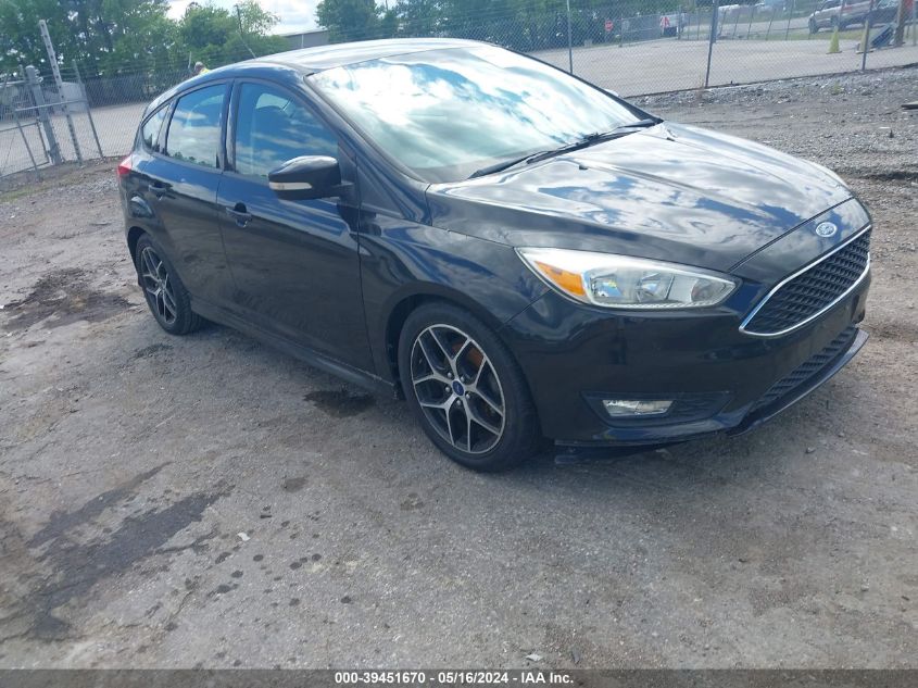 2015 FORD FOCUS SE - 1FADP3K25FL213505