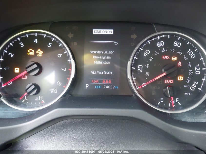 2021 TOYOTA RAV4 XLE - JTMP1RFV7MD073593