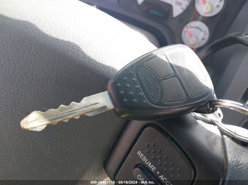 2007 Dodge Ram 1500 Slt/Trx4 Off Road/Sport VIN: 1D7HU18257S148538 Lot: 39451716