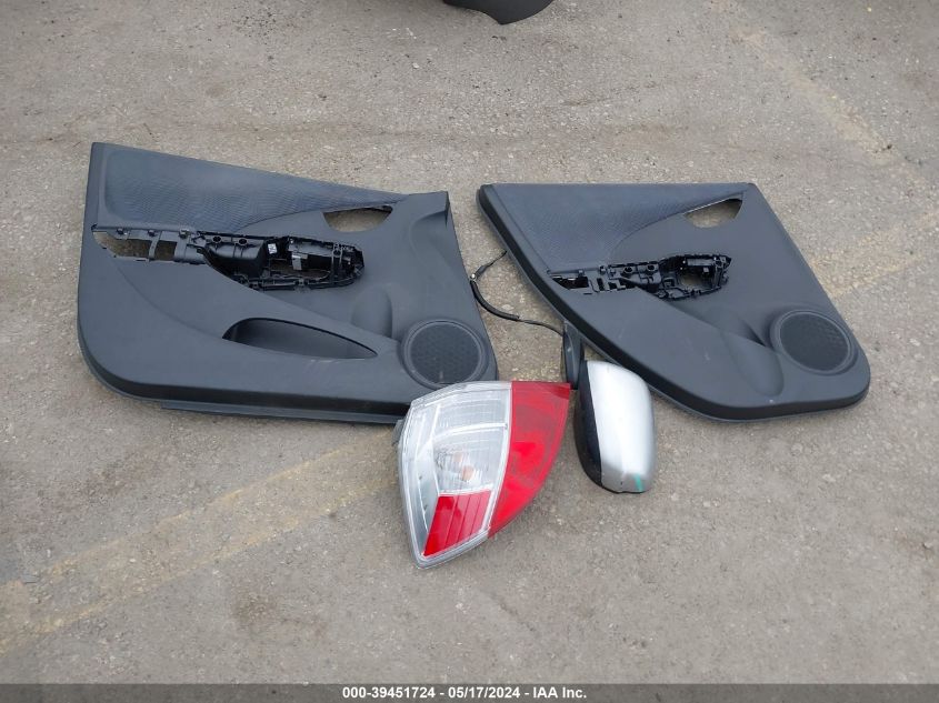 2012 Honda Fit VIN: JHMGE8H3XCS000852 Lot: 39451724