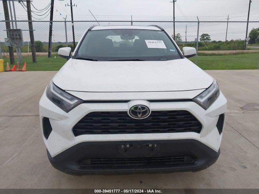2024 TOYOTA RAV4 XLE/XLE PREMIUM - 2T3W1RFV0RW313072