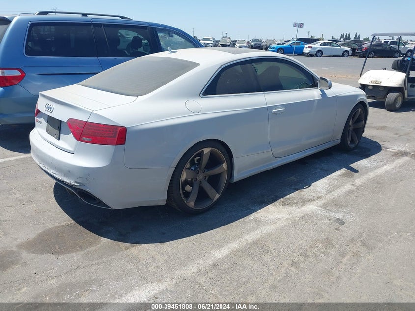 2013 Audi Rs 5 4.2 VIN: WUAC6AFR2DA902417 Lot: 39451808