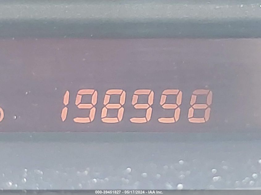 2003 Toyota Echo VIN: JTDBT123830275598 Lot: 39451827