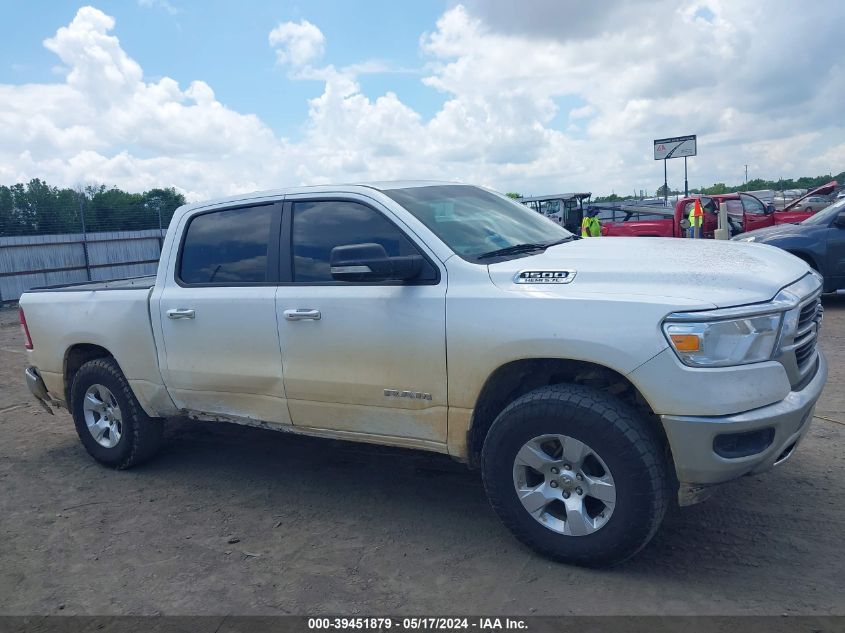 2019 Ram 1500 Big Horn/Lone Star 4X4 5'7 Box VIN: 1C6SRFFT8KN573728 Lot: 39451879