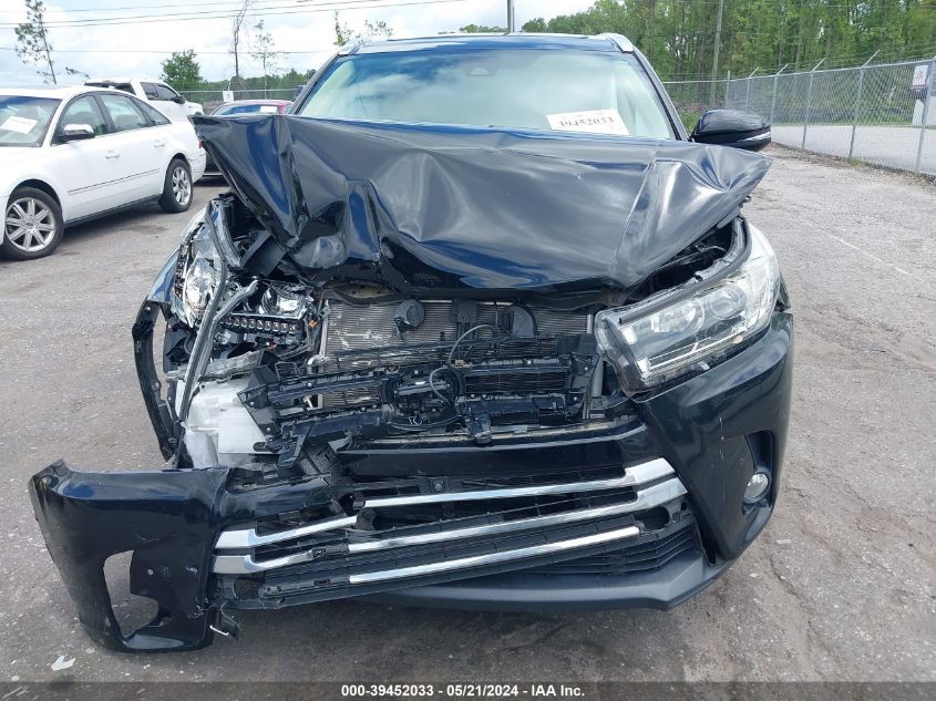 2018 Toyota Highlander Limited Platinum VIN: 5TDYZRFH9JS281451 Lot: 39452033