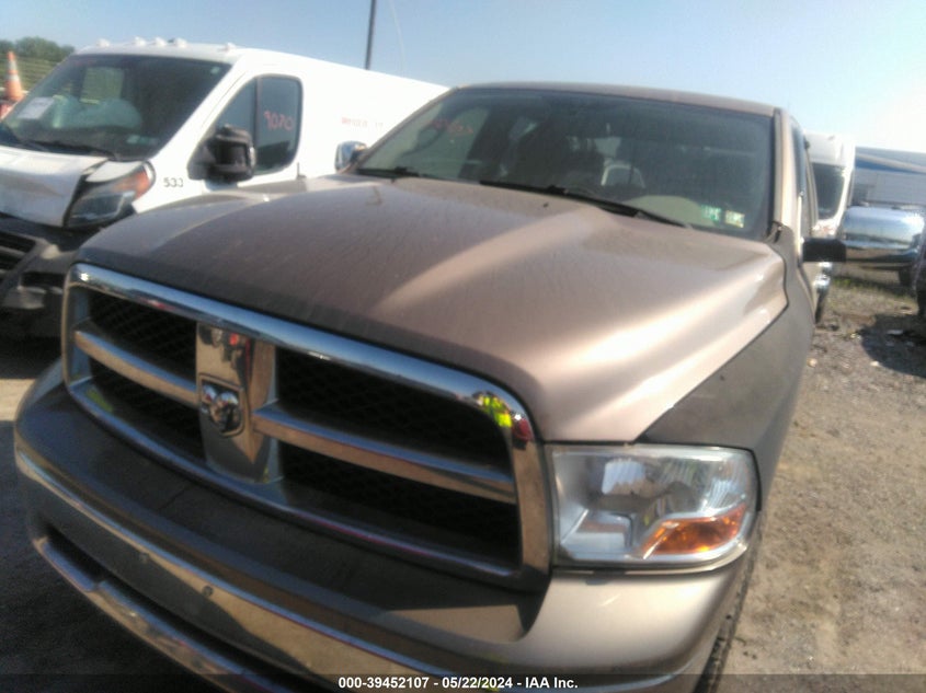2009 Dodge Ram 1500 Slt/Sport/Trx VIN: 1D3HV18T79S725399 Lot: 39452107