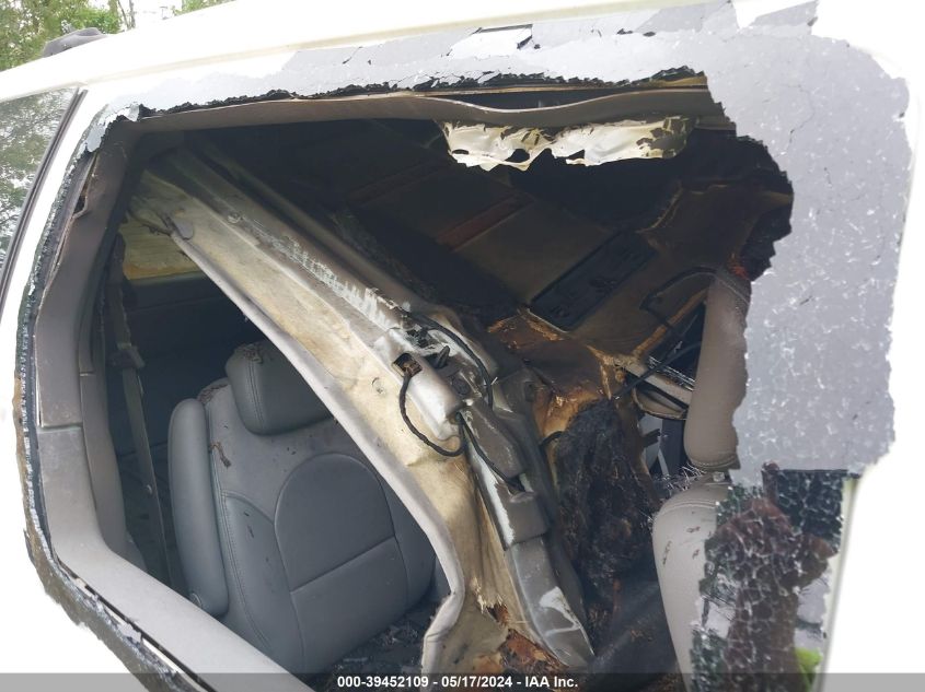 2006 Chrysler Town & Country Limited VIN: 2A8GP64L96R632357 Lot: 39452109