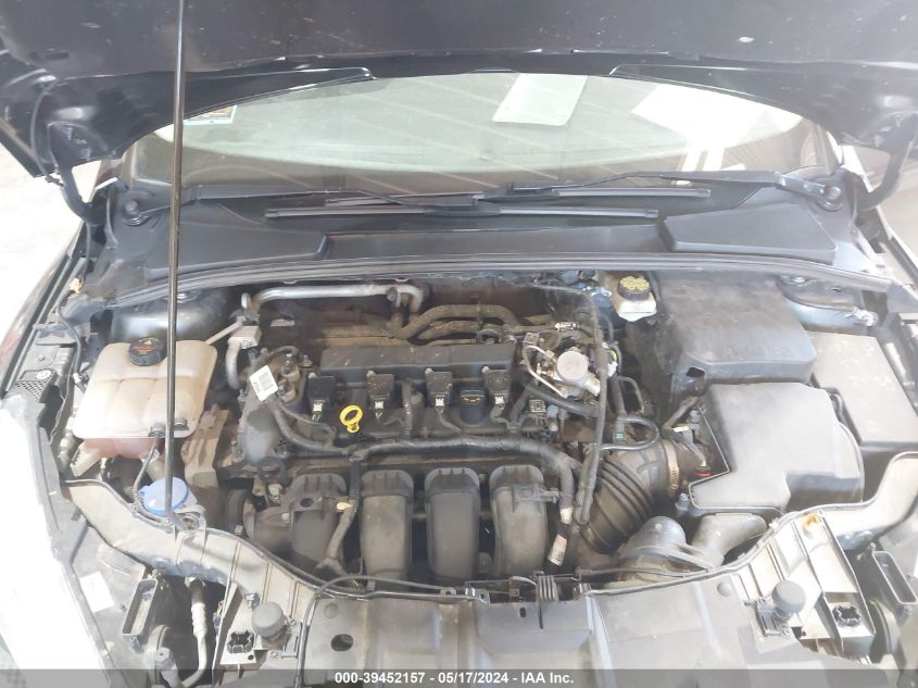 2017 Ford Focus Se VIN: 1FADP3F25HL271966 Lot: 39452157