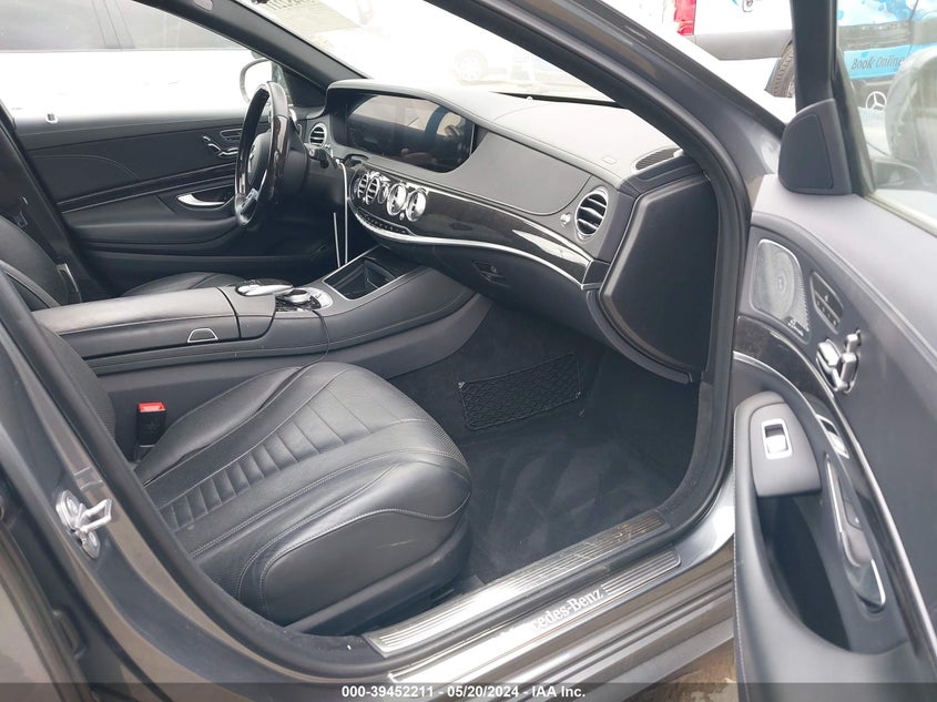 2019 Mercedes-Benz S 560 VIN: WDDUG8DBXKA487198 Lot: 39452211