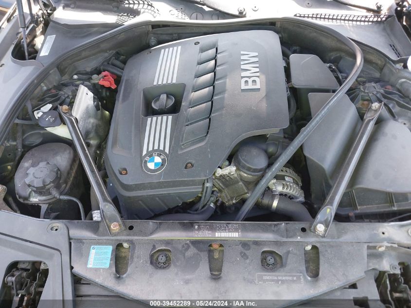 2011 BMW 528I VIN: WBAFR1C5XBC737718 Lot: 39452289