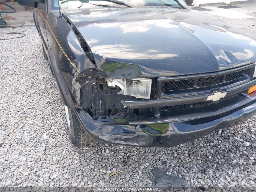 2001 Chevrolet Blazer Ls VIN: 1GNCS18W11K113507 Lot: 39452312