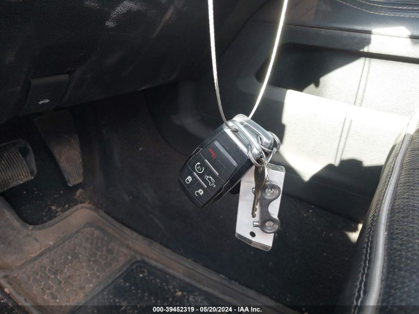 2019 Ram 3500 Limited 4X4 8' Box VIN: 3C63RRRL1KG614856 Lot: 39452319