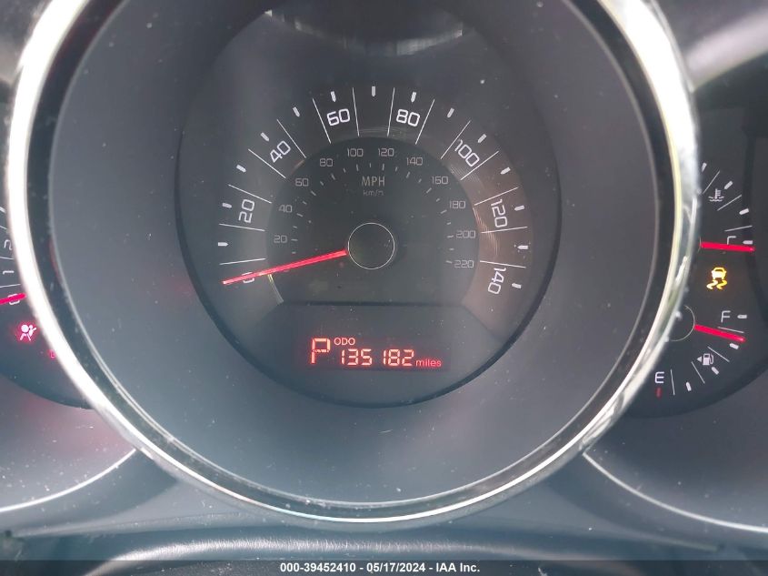 2011 Kia Soul + VIN: KNDJT2A26B7347026 Lot: 39452410