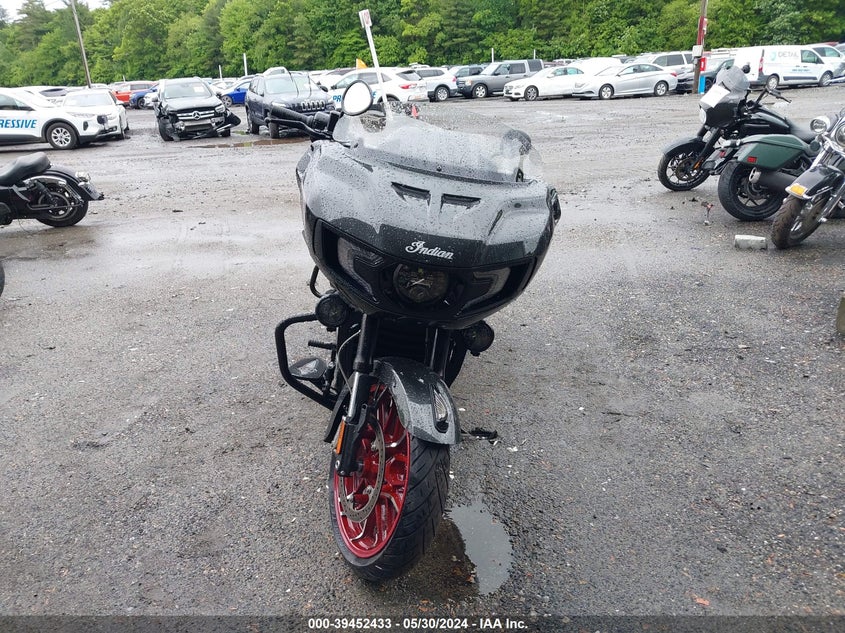VIN 56KLCERR9R3425631 2024 INDIAN MOTORCYCLE CO. CHALLENGER ELITE