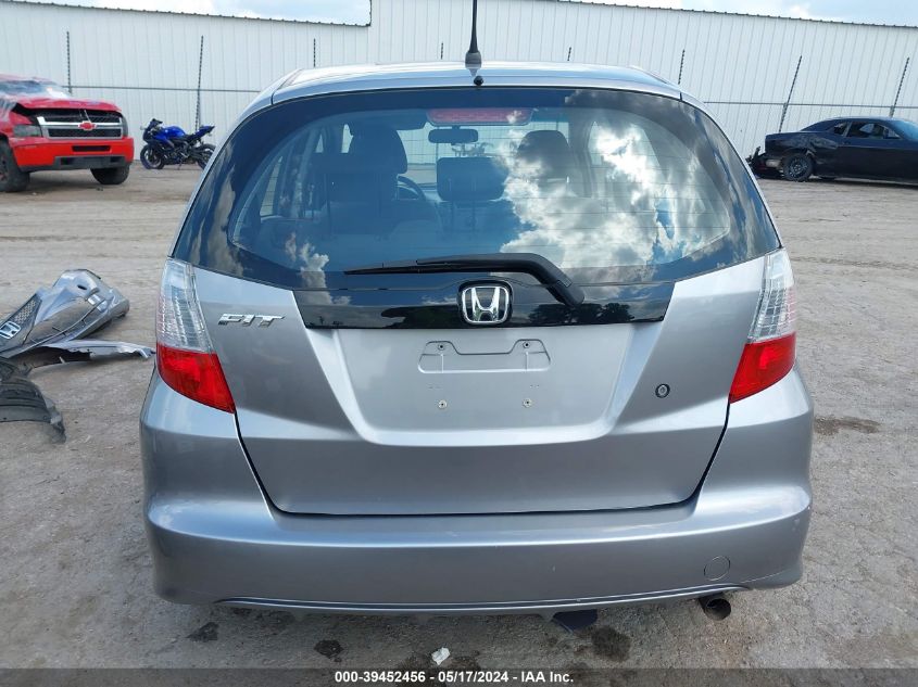 2010 Honda Fit VIN: JHMGE8H23AS013172 Lot: 39452456