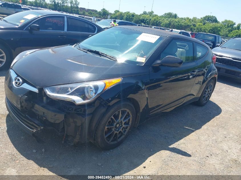 2013 Hyundai Veloster Base W/Gray VIN: KMHTC6AD9DU148781 Lot: 39452493