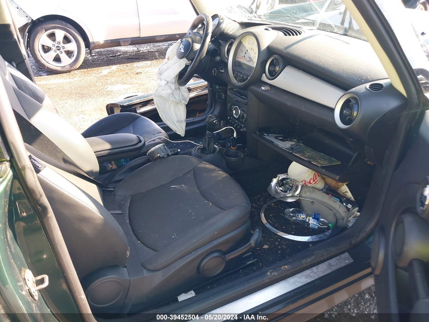 2013 Mini Hardtop Cooper VIN: WMWSU3C57DT545314 Lot: 39452504