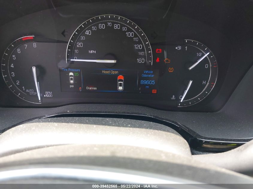 2018 Cadillac Xt5 Luxury VIN: 1GYKNCRS0JZ121375 Lot: 39452565