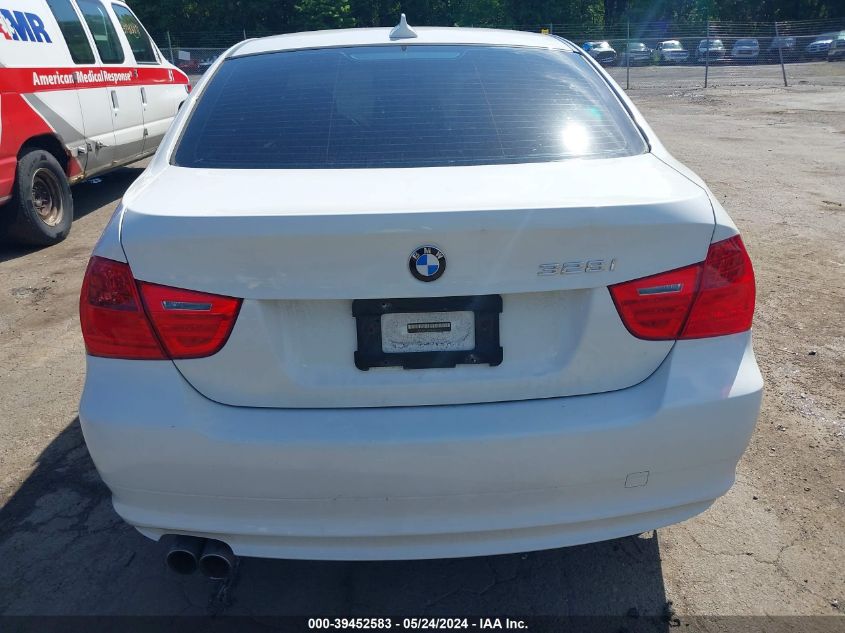 2009 BMW 328I xDrive VIN: WBAPK53509A645796 Lot: 39452583