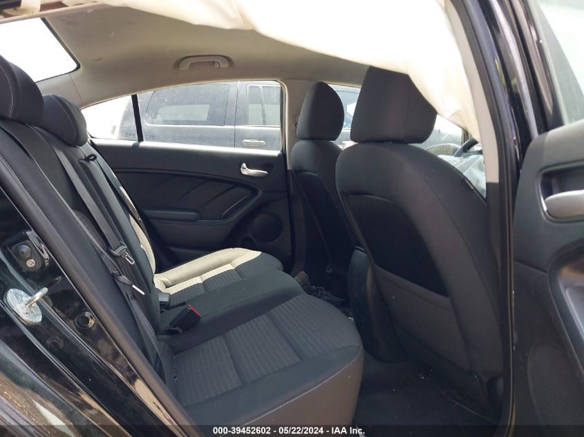 2018 Kia Forte Lx VIN: 3KPFL4A79JE176638 Lot: 39452602