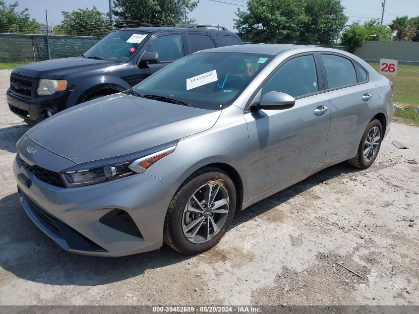 2024 Kia Forte Lxs VIN: 3KPF24AD6RE752528 Lot: 39452689