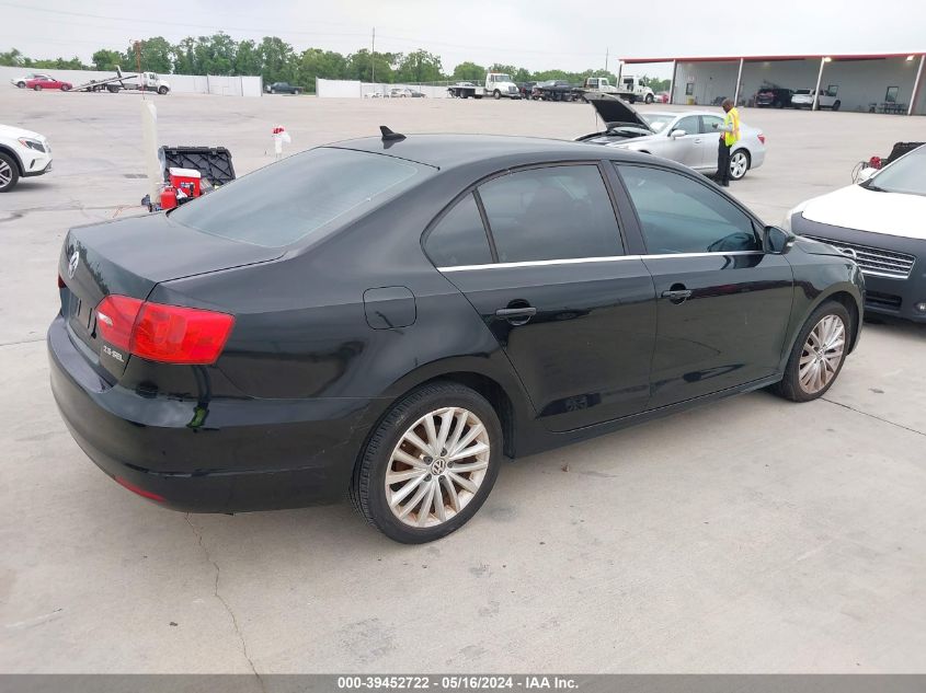 2012 Volkswagen Jetta 2.5L Sel VIN: 3VWLX7AJ7CM323128 Lot: 39452722