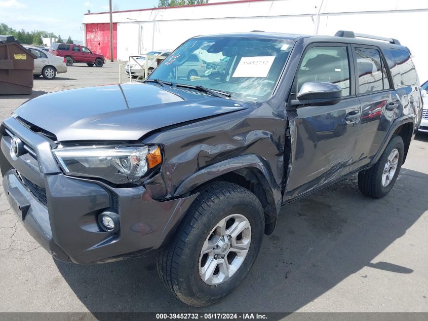 2022 Toyota 4Runner Sr5 VIN: JTEMU5JR3N5998943 Lot: 39452732